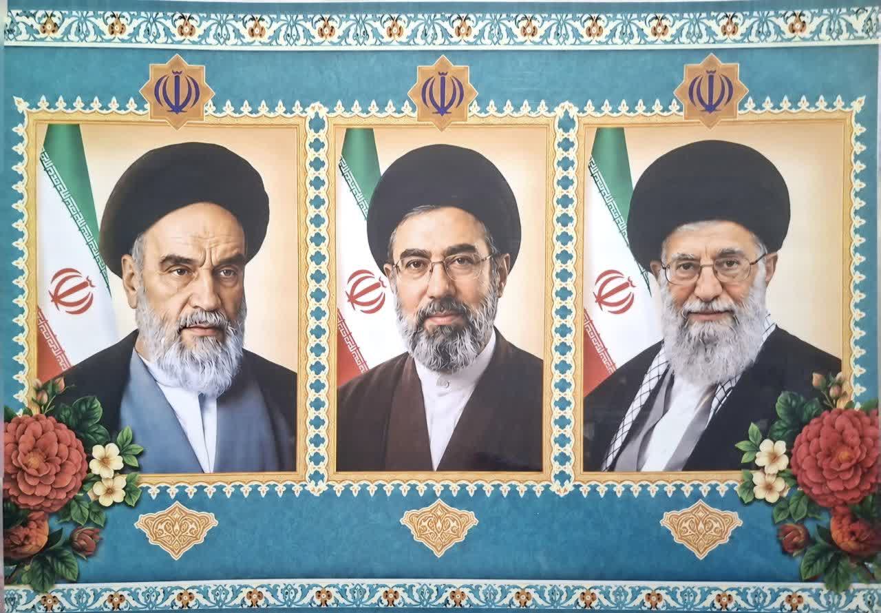 لمینت آ۳ عکس سه رهبر بسته 10عددی