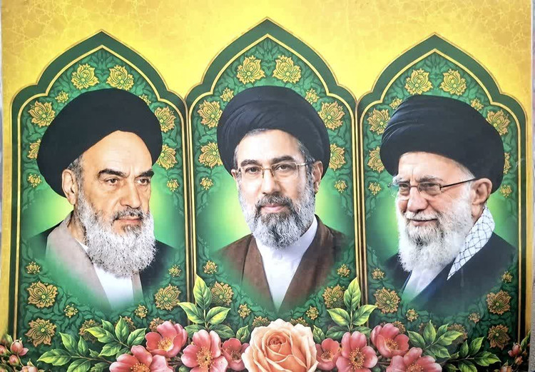 لمینت آ۳ عکس سه رهبر بسته 10عددی